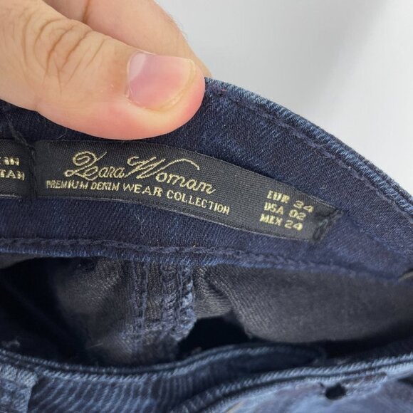 Zara slim fit blue monochrome floral print  jeans - Picture 10 of 14